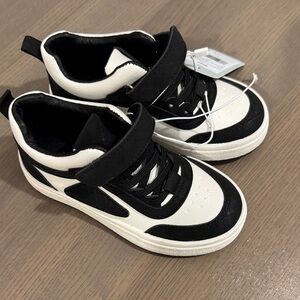 Kids Black and White Sneakers with Velcro Strap